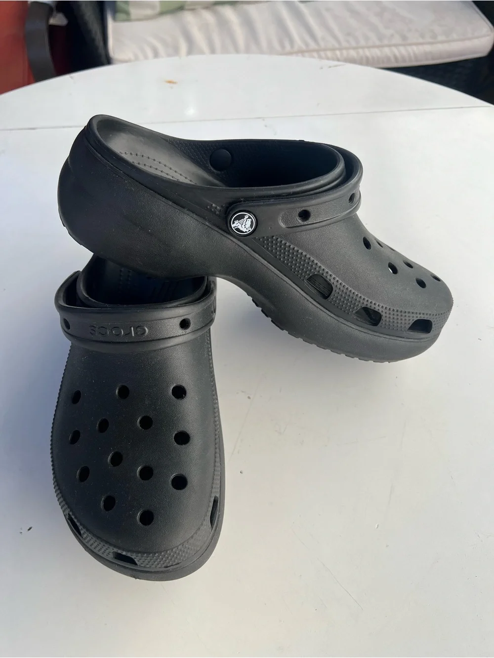 CROCS comfortable slip